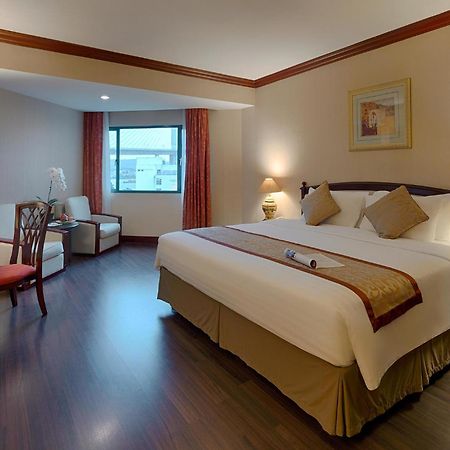 ฮาลอง พลาซา โฮเต็ล Hotel ภายนอก รูปภาพ